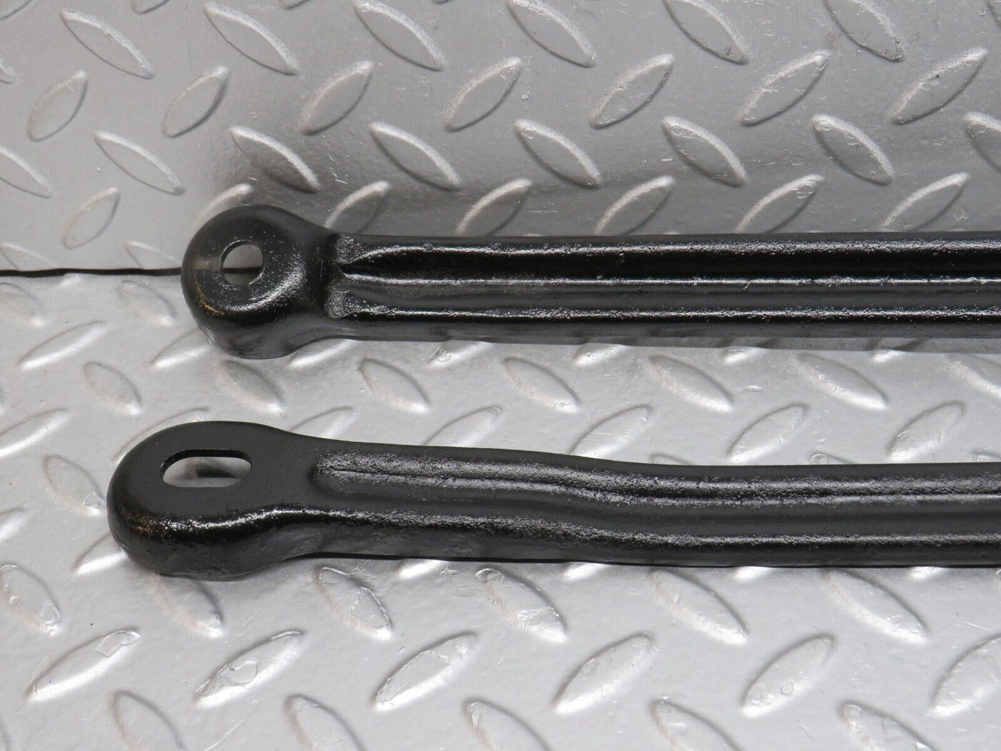 38582 Mercedes-Benz R129 280SL Coupe Front Suspension Anti Roll Bar Support Bar 2x