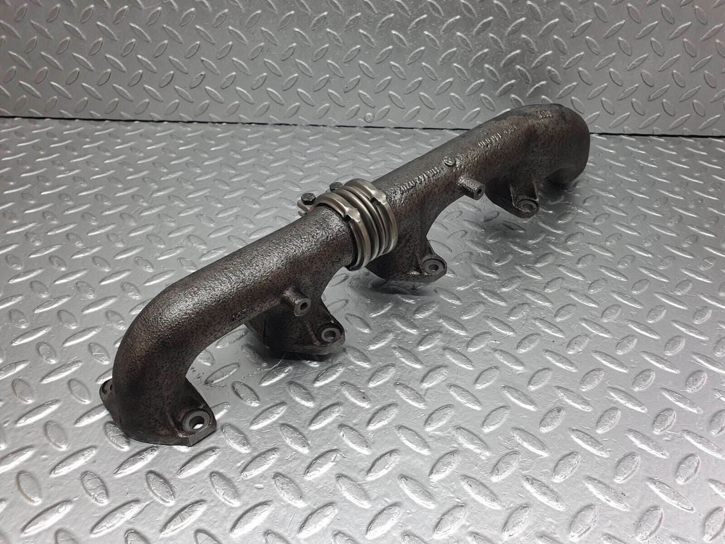 43604 Mercedes-Benz C126 380SEC Coupe Exhaust Manifold Right Side 1161420702