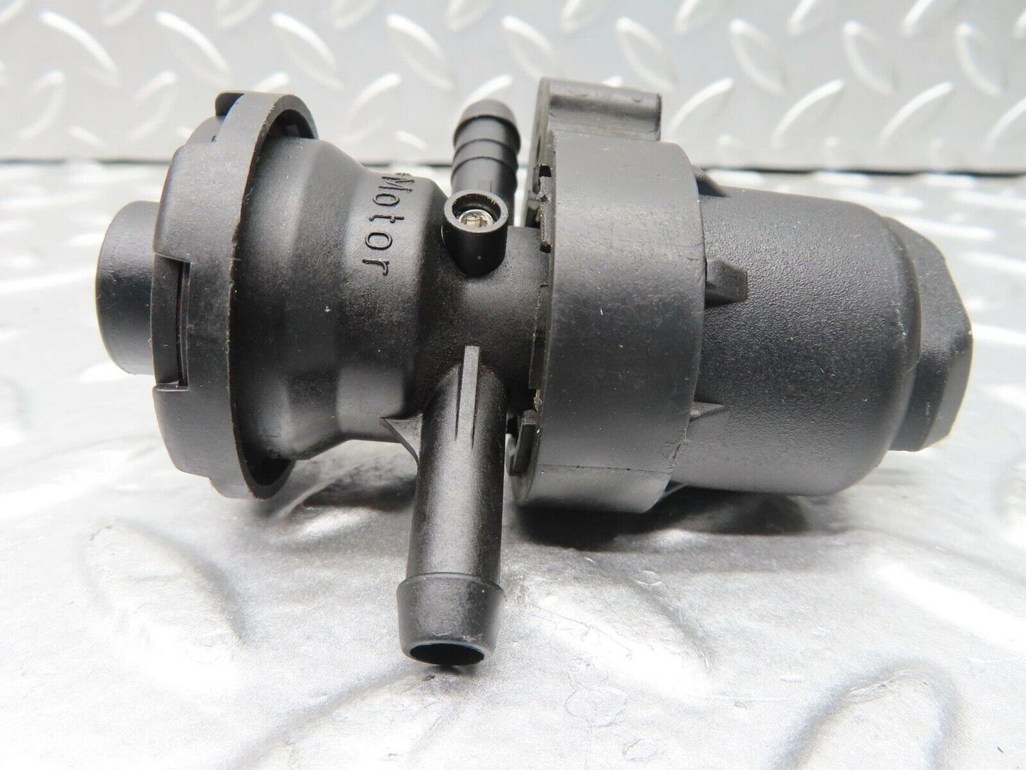 15094 Mercedes-Benz W140 S320 Fuel Regeneration Vacuum Valve 0011408060