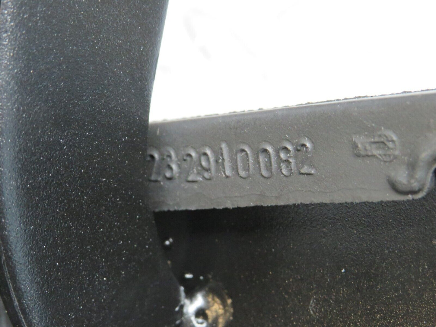 32553 Mercedes-Benz S124 300TE Wagon Brake Pedal With Rubber 1232910082