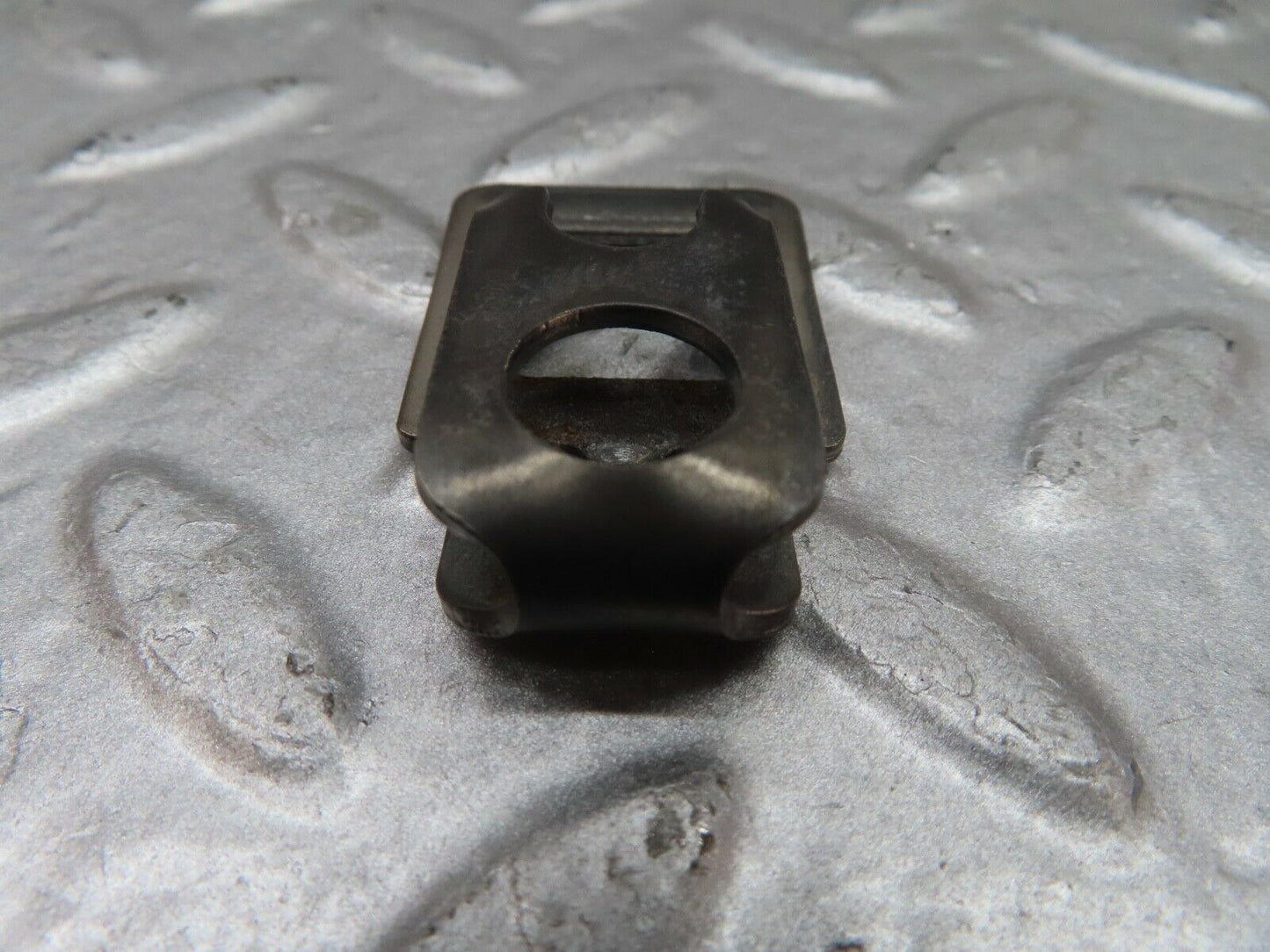 20054 Mercedes-Benz R129 300SL Coupe Fuel Injector Bracket
