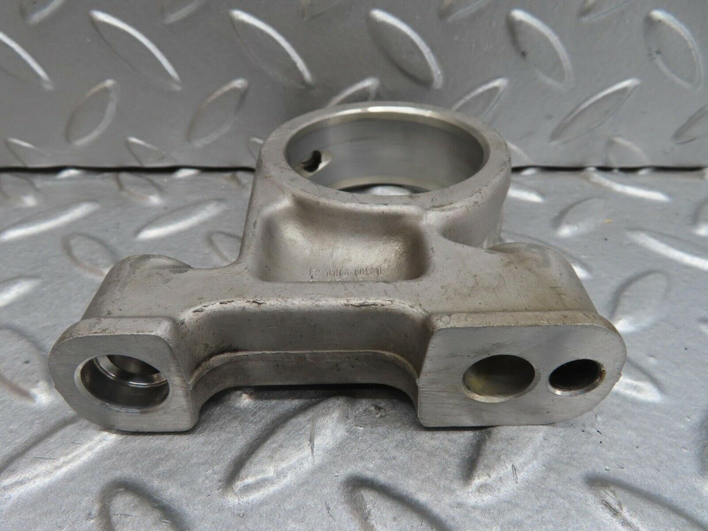13735 Mercedes-Benz R107 450SL Camshaft Tower Bearing 1160512712