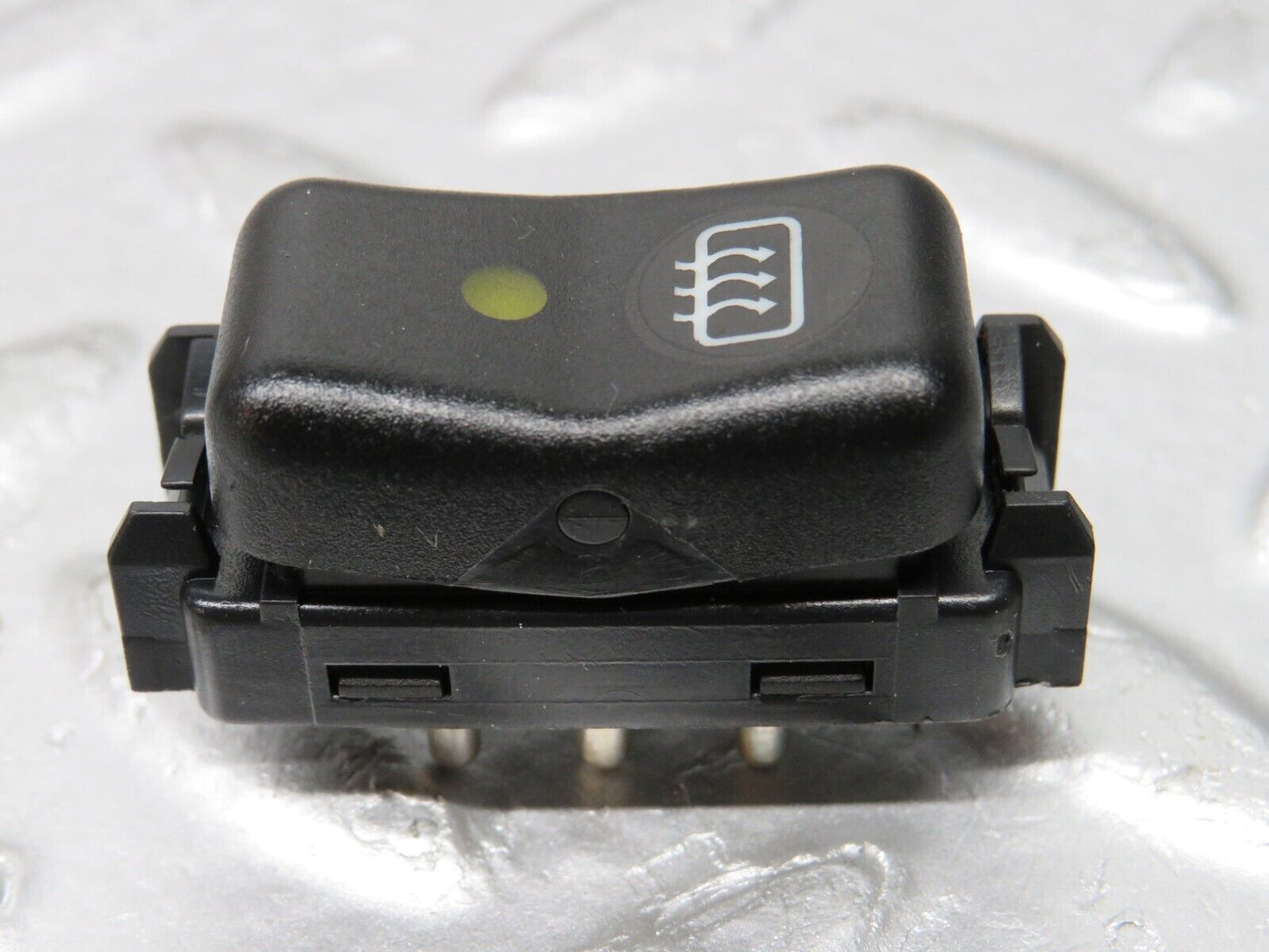 29542 Mercedes-Benz W124 230E Rear Windscreen Defroster Switch 1248201010