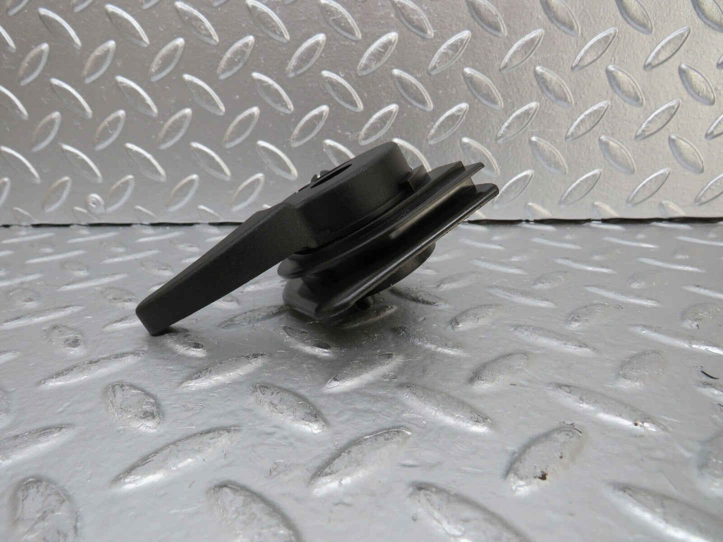 24927 Mercedes-Benz W140 S320 Hood Opener Bonnet Opener Release