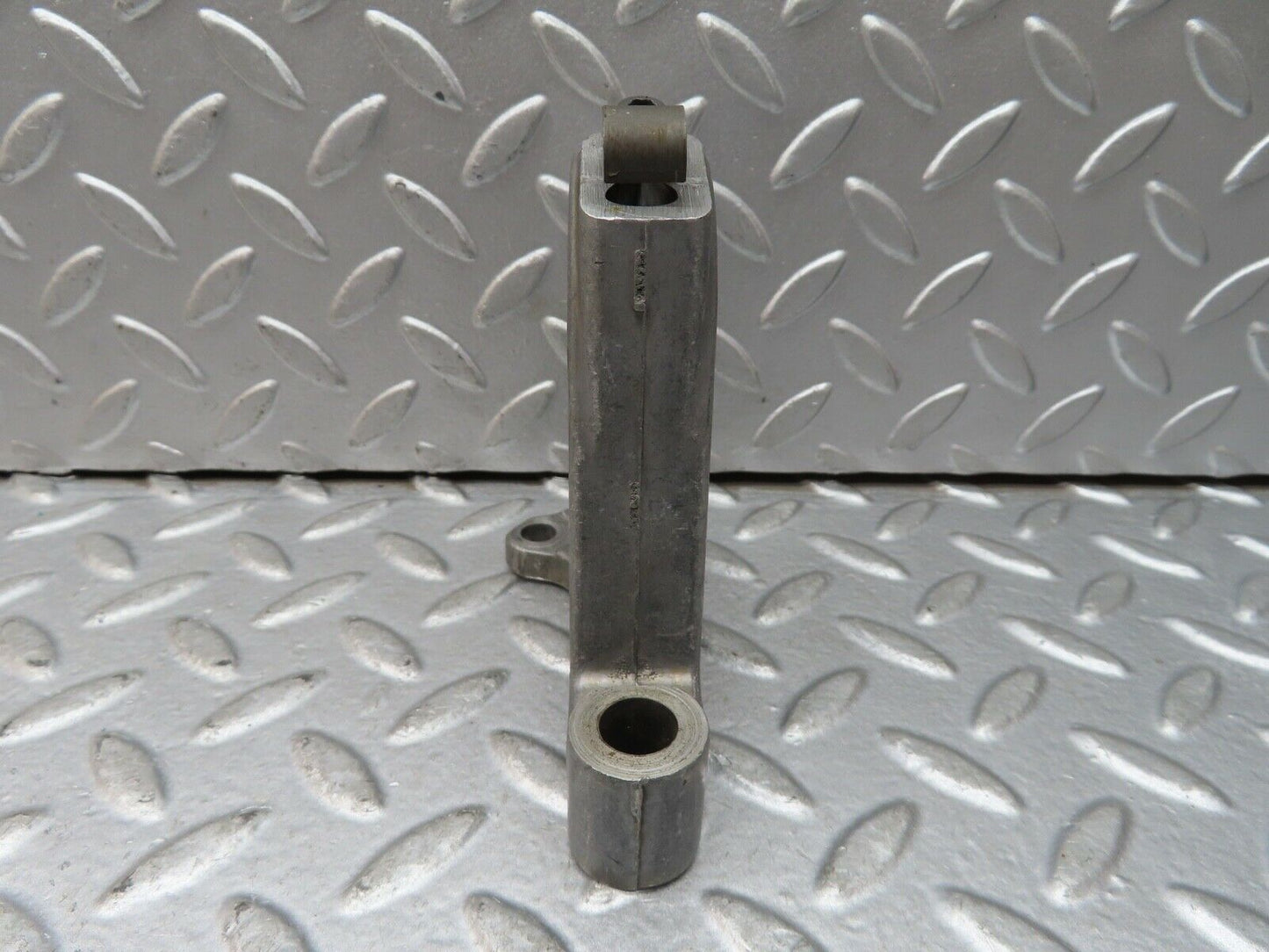 19245 Mercedes-Benz W123 300D Camshaft Tower Bearing 6160510612