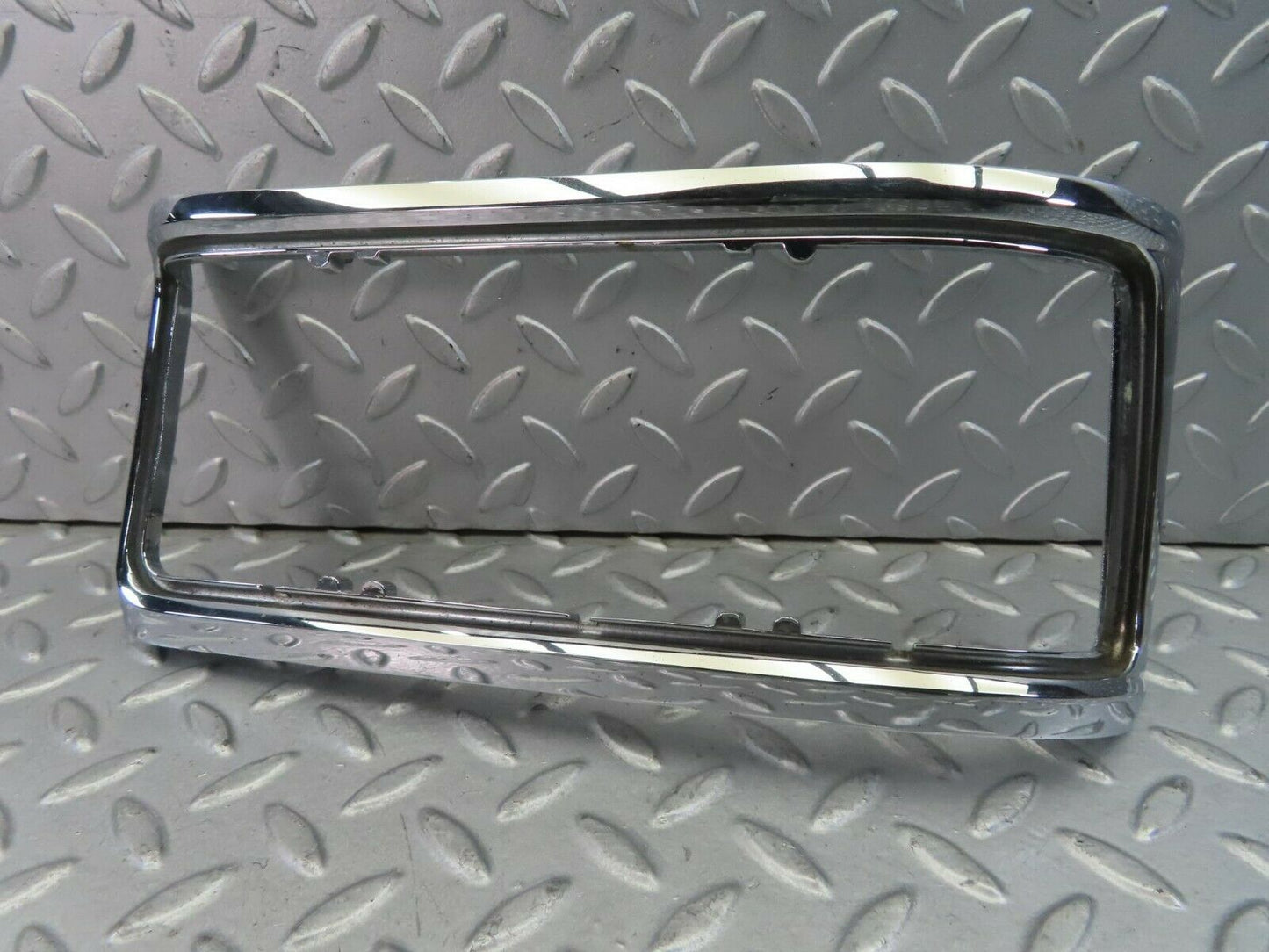 8591 Mercedes-Benz W115 Tail Light Chrome Frame Right 1158260259
