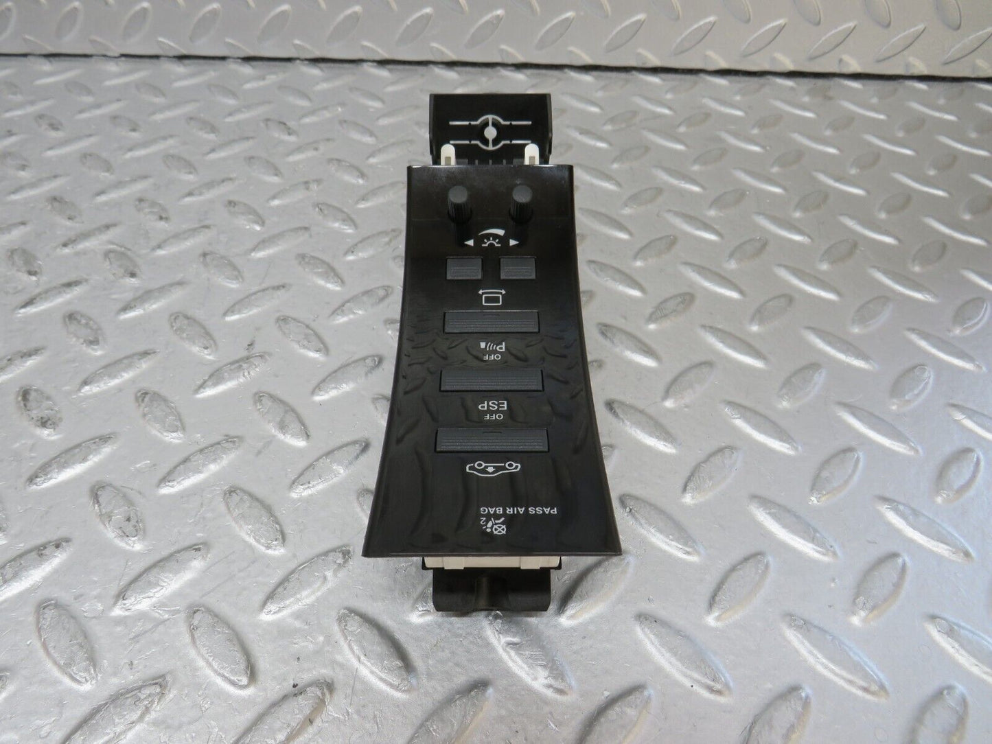 35142 Mercedes-Benz W221 Dashboard Control Switch Unit Panel 2218202910
