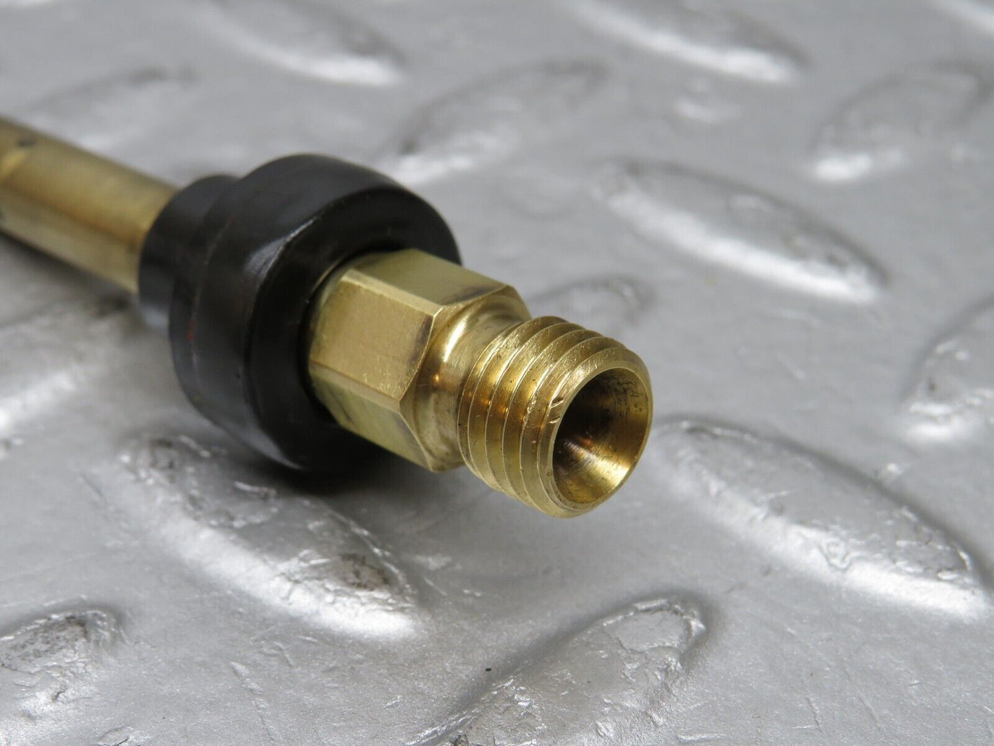 36703 Mercedes-Benz W201 190E Fuel Injector 0437502047