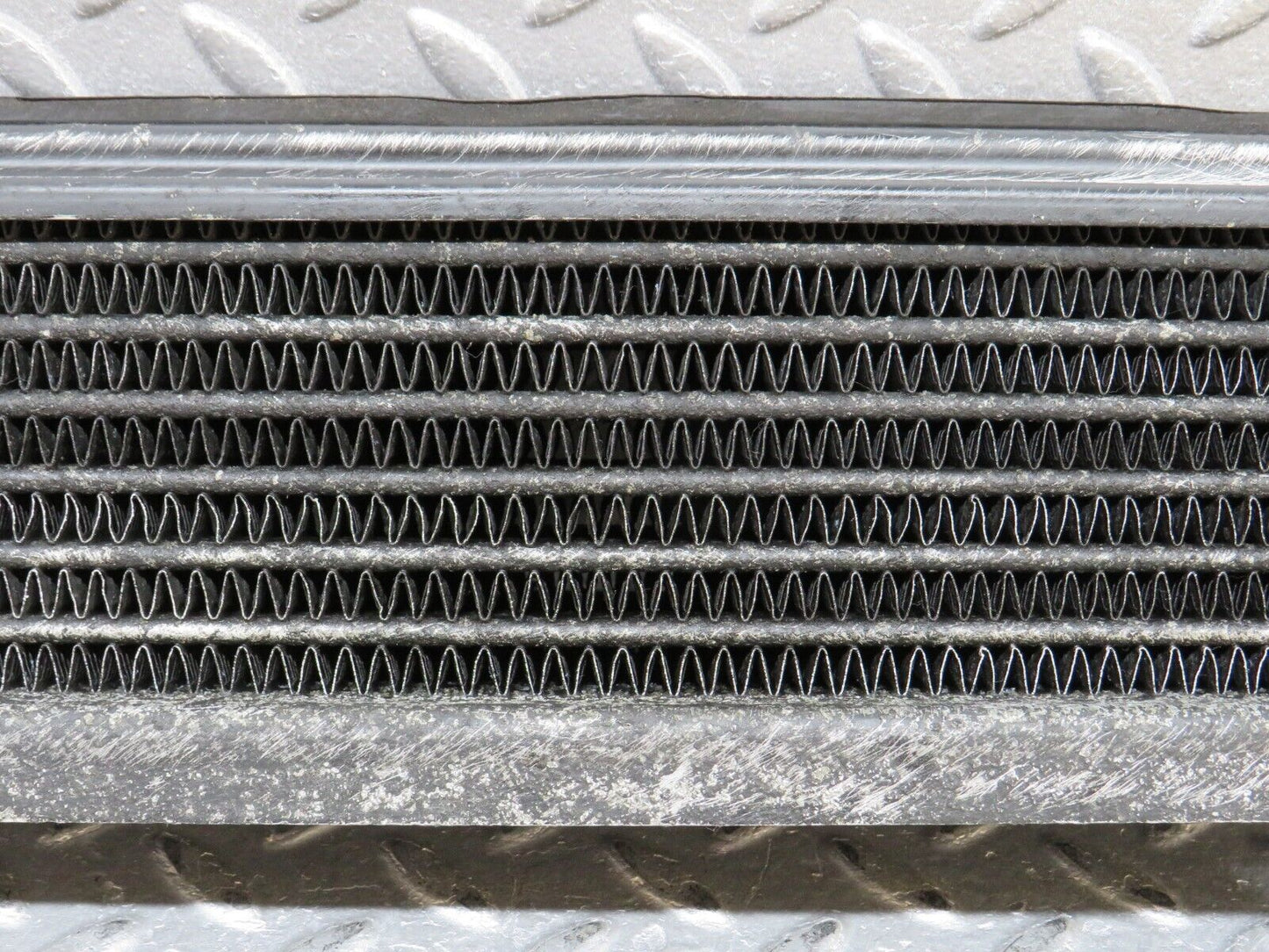 37406 Mercedes-Benz W109 300SEL Oil Cooler Radiator Behr 1161800065