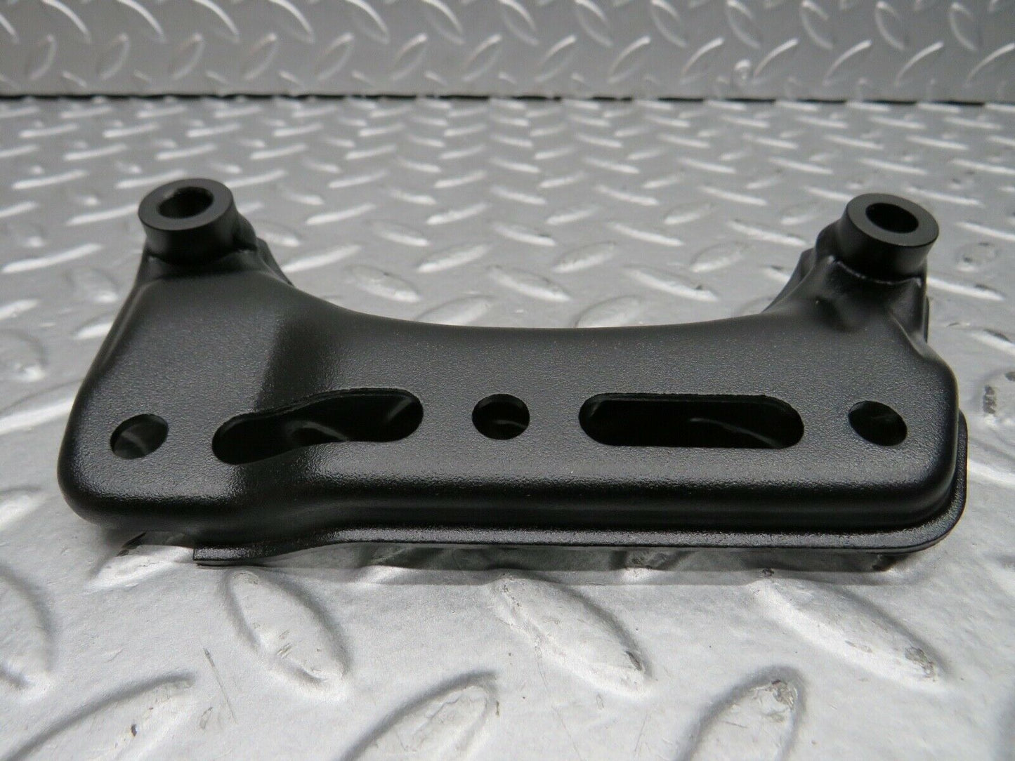 21771 Mercedes-Benz W126 300SE Belt Tensioner Bracket Holder 1032021240