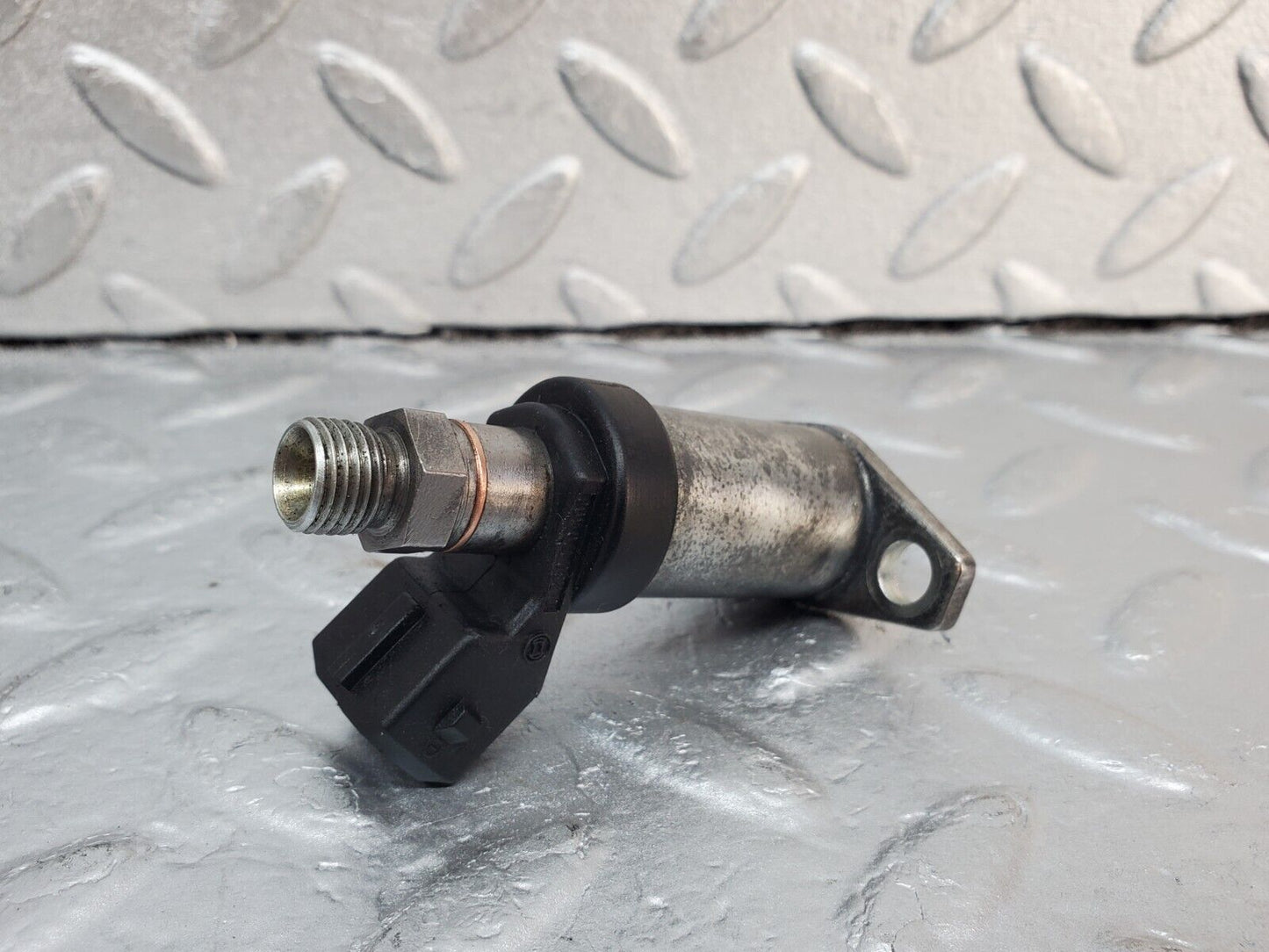45944 Mercedes-Benz W126 420SE Cold Start Valve Bosch 0280170403