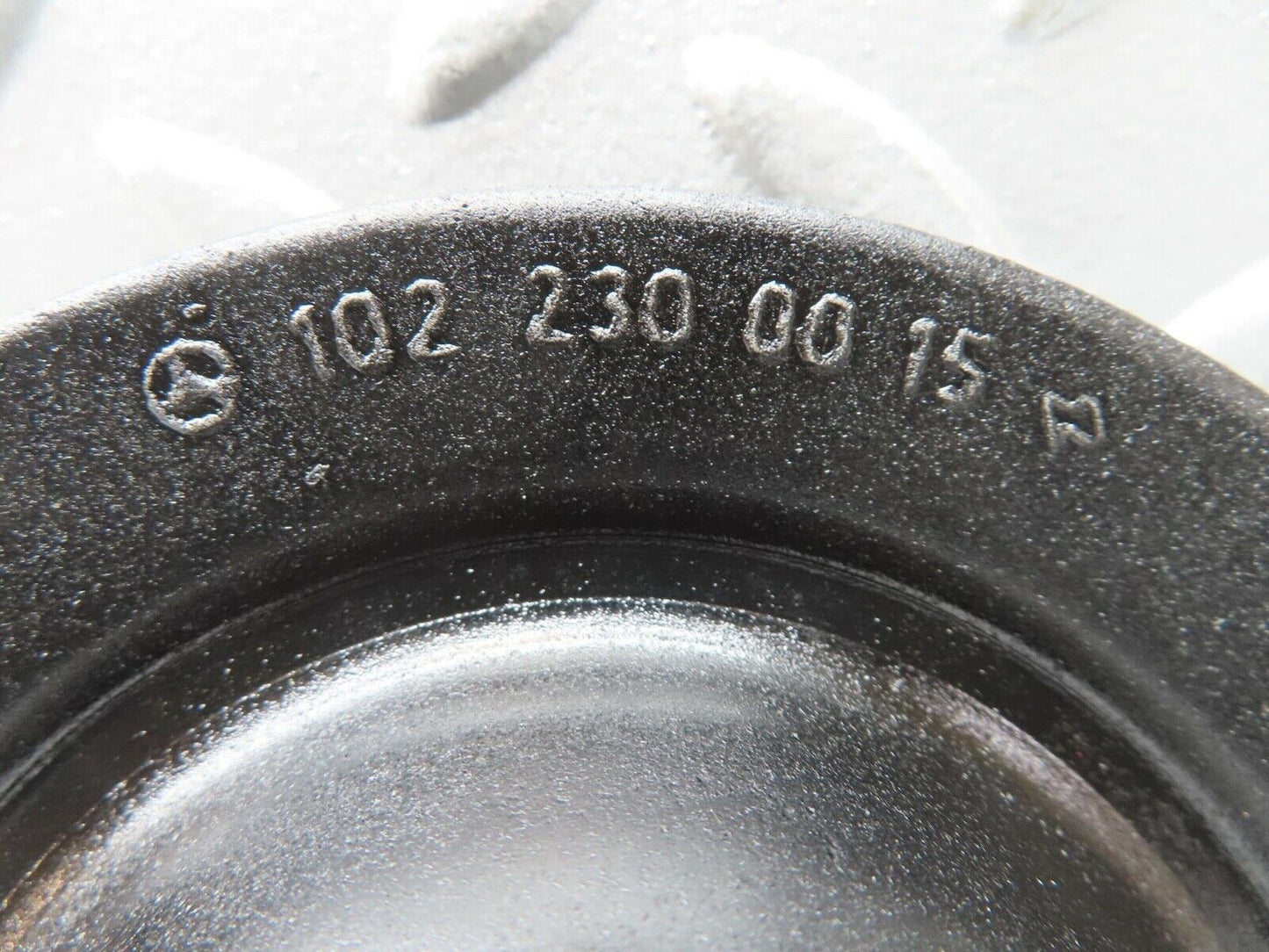 13618 Mercedes-Benz W123 200 Power Steering Pump Pulley 1022300015