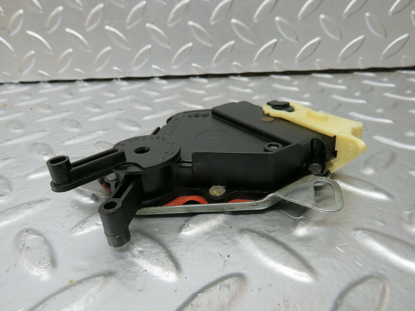 24360 Mercedes-Benz S124 220TE Wagon Reverse Light Switch 0005456806