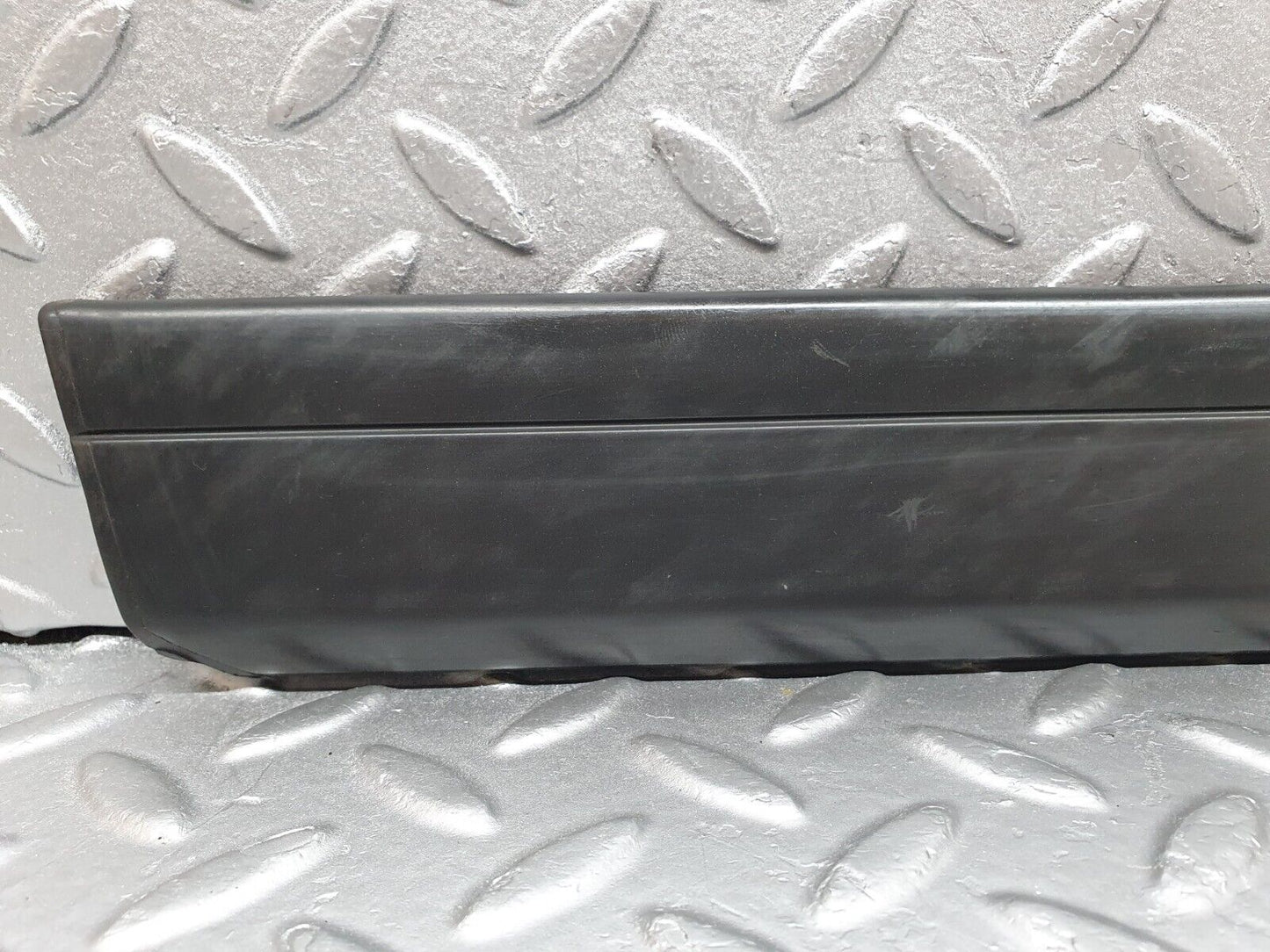 41421 Mercedes-Benz W124 200E Rear Right Door Lower Moulding Trim