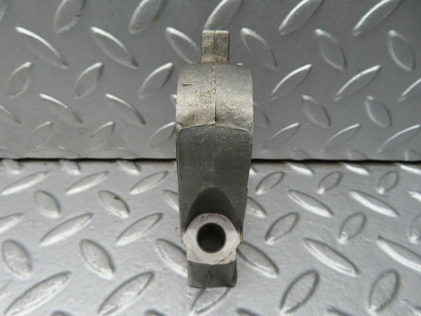 15640 Mercedes-Benz R107 450SL Camshaft Tower Bearing 1160513310