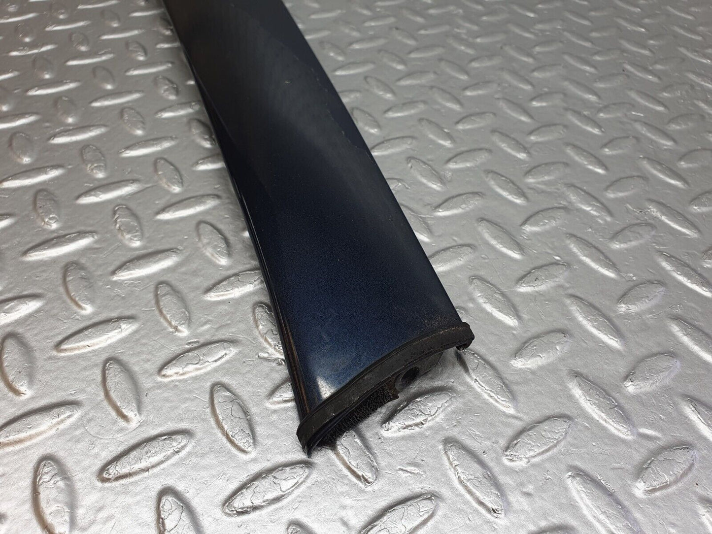 42208 Mercedes-Benz R129 320SL Coupe A Pillar Exterior Trim Cover Left 1296982330
