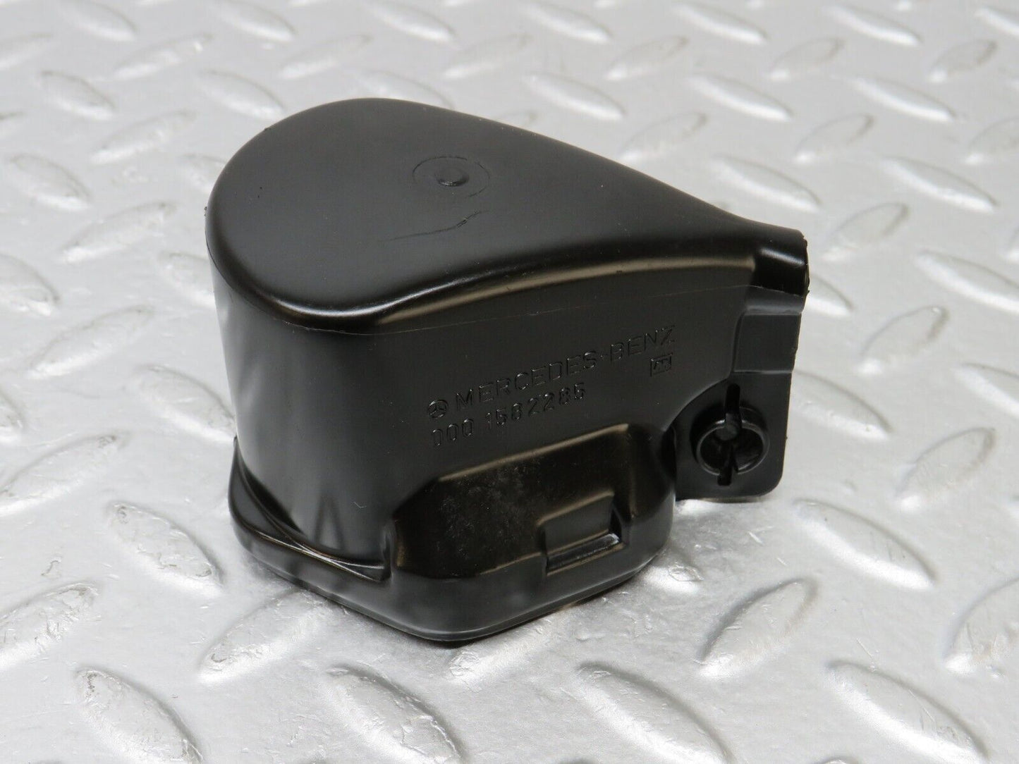 36883 Mercedes-Benz C126 420SEC Coupe Ignition Coil Cover Cap 0001582285