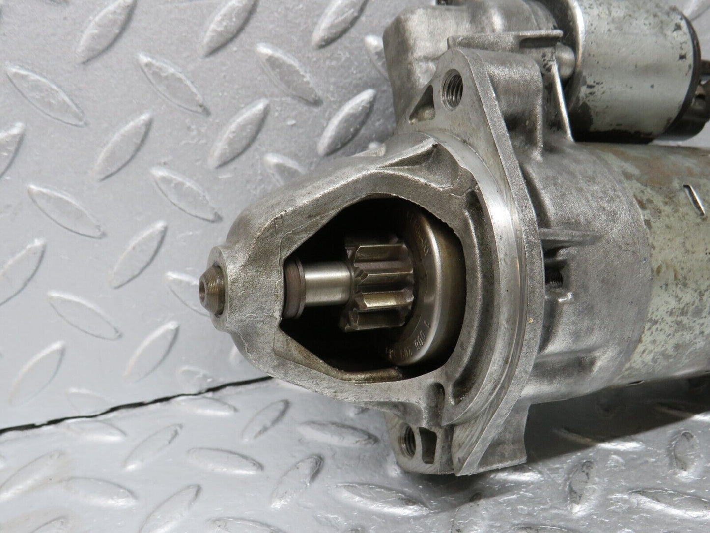 38163 Mercedes-Benz A124 320E Cabriolet Starter Motor Bosch 0001110091 0331303154