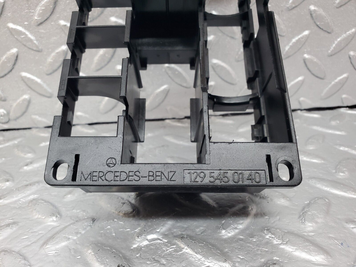 44916 Mercedes-Benz R129 300SL Coupe Relay Bracket 1295450140