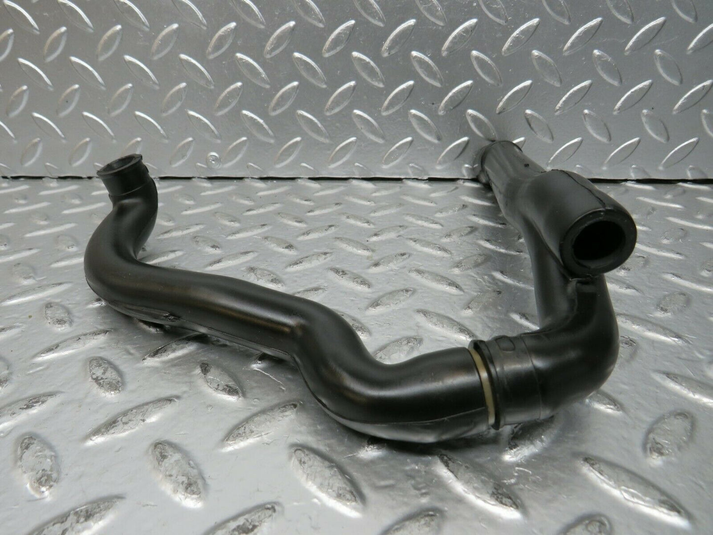 23338 Mercedes-Benz W116 350SE Air Intake Breather Hose 1160940482 1160940682