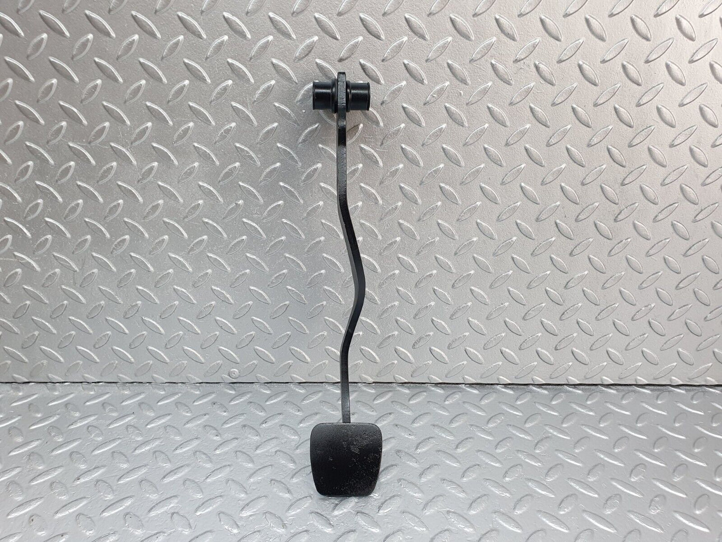 43141 Mercedes-Benz W108 280SE Brake Pedal