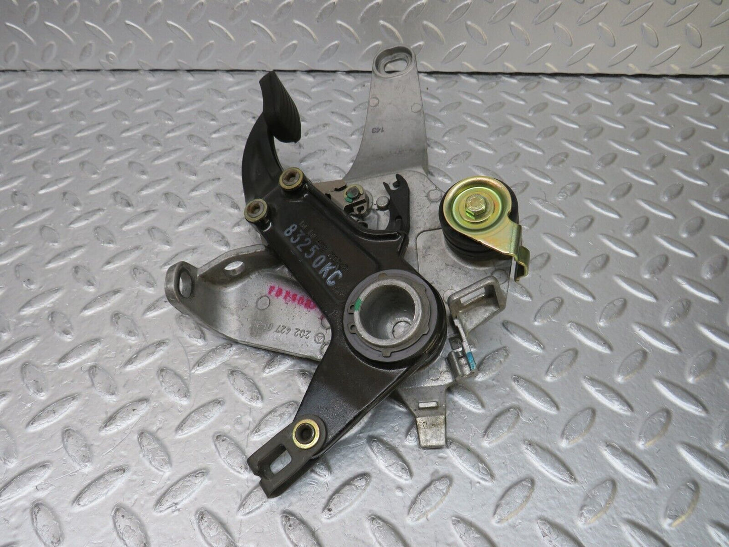 34927 Mercedes-Benz W210 320E Parking Brake Pedal 2024270136 2024270101