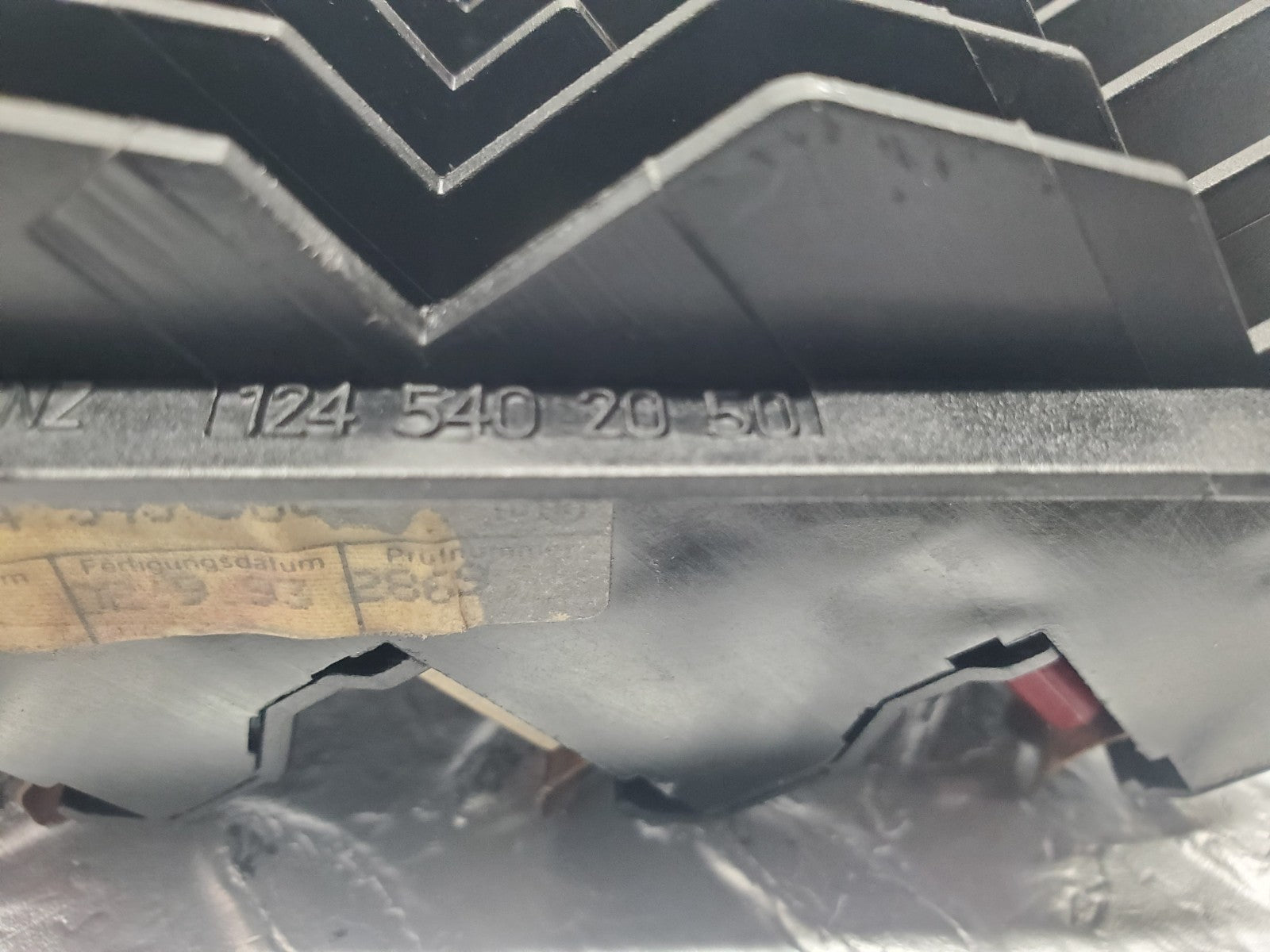 46883354