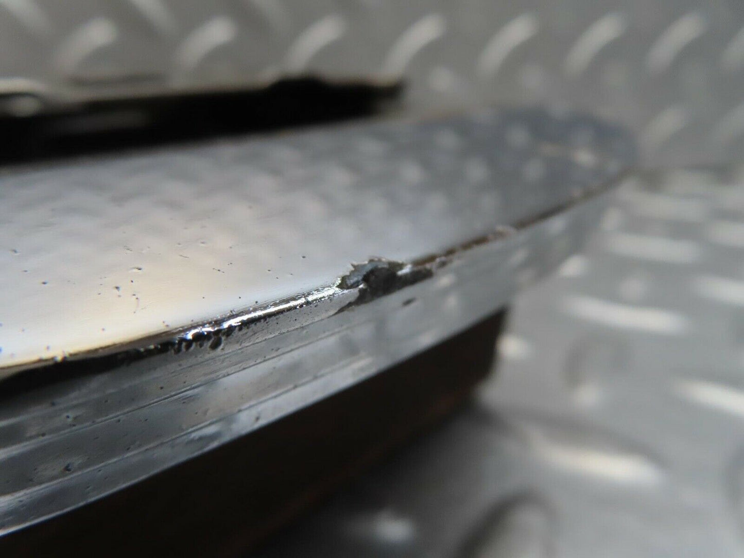 12888 Mercedes-Benz W111 220SE Centre Console Ashtray Wood Finish