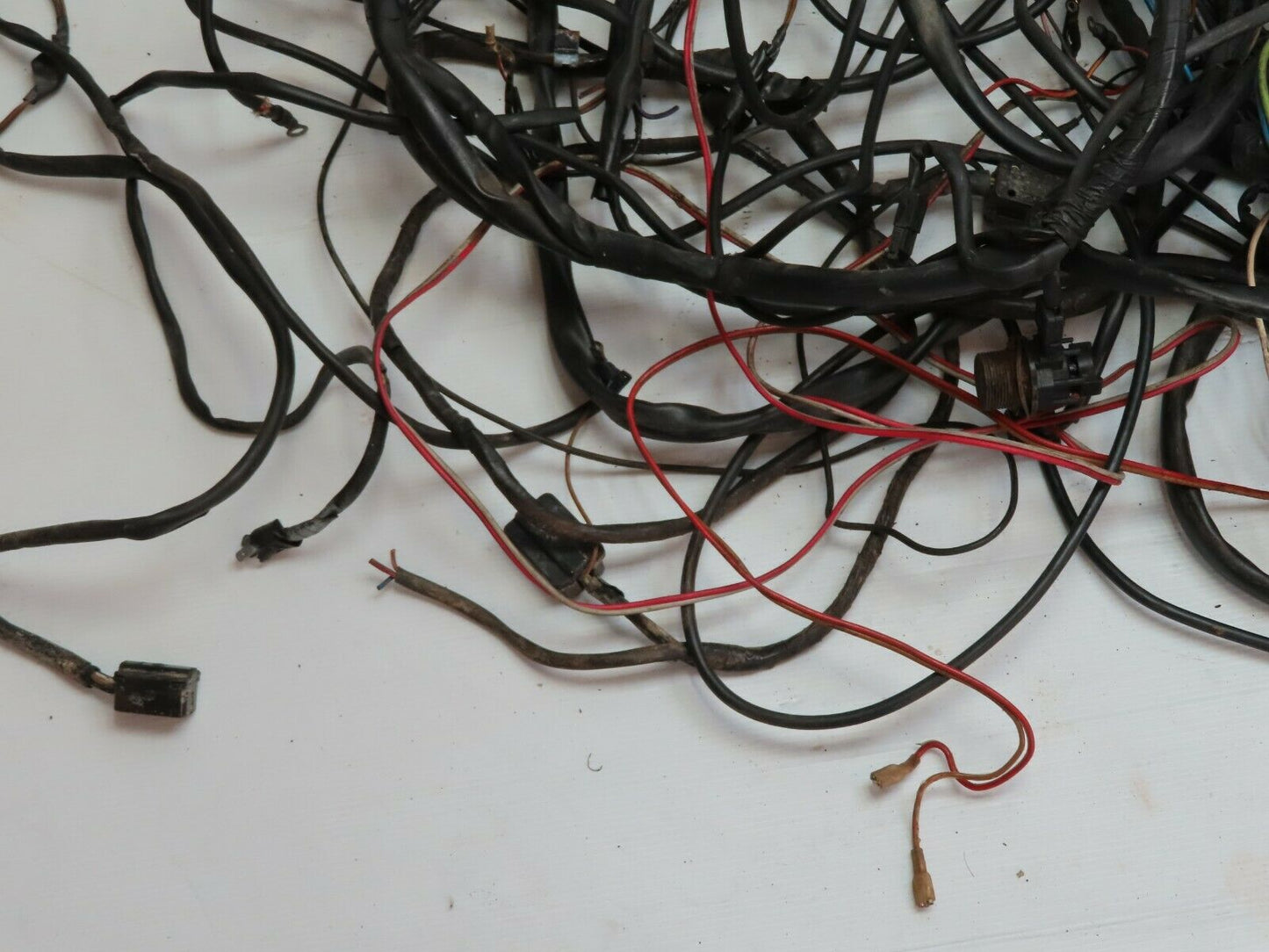 5100 Mercedes-Benz R107 350SL Engine Chassis Body Wire Wiring Harness