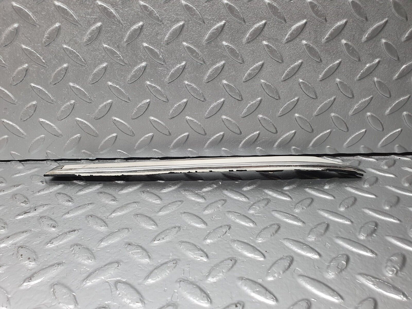 40750 Mercedes-Benz W123 300D C Pillar Exterior Trim Left Side 1236902780