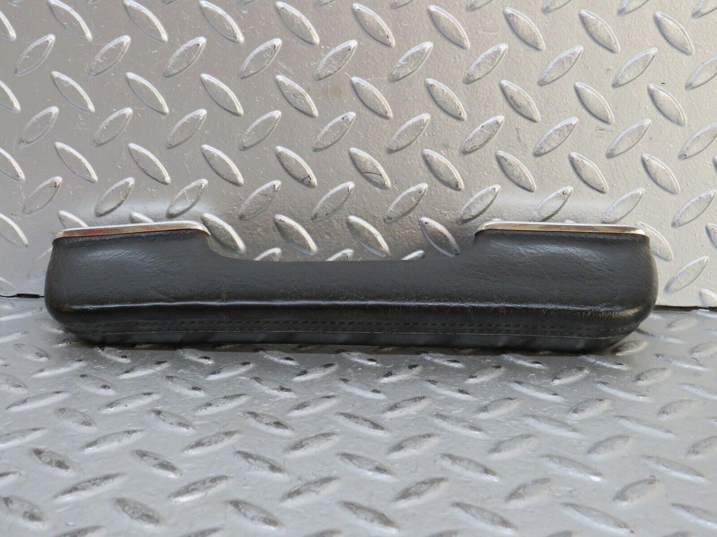 28261 Mercedes-Benz S123 240D Wagon Interior Door Handle Right  Black 12397020