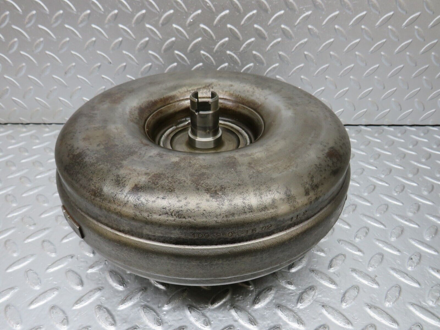 32815 Mercedes-Benz C107 R107 350 V8 Torque Converter 1092501602
