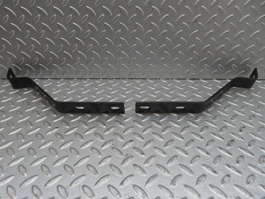 13882 Mercedes-Benz C107 280SLC Front Bumper Bracket