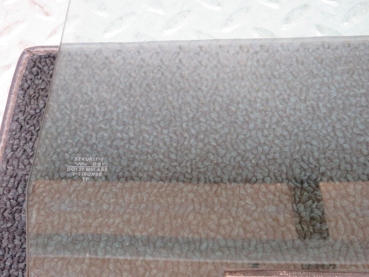 35792 Mercedes-Benz W108 Rear Left Door Window Glass