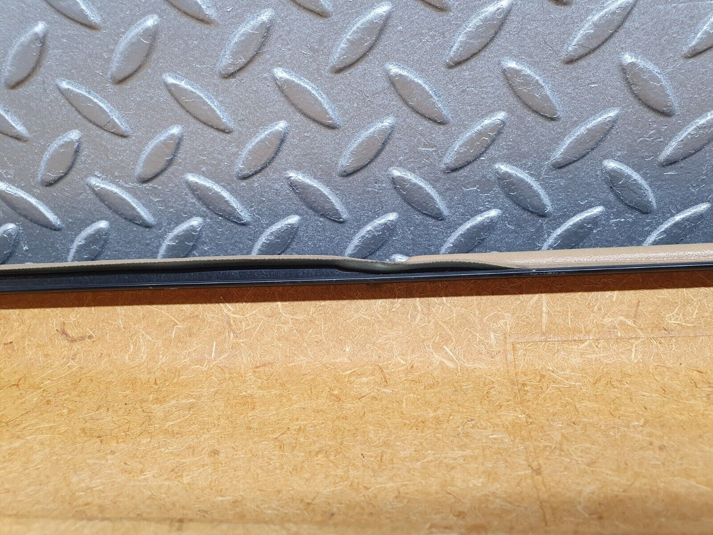 41481 Mercedes-Benz W124 200E Rear Right Door Card Palomino