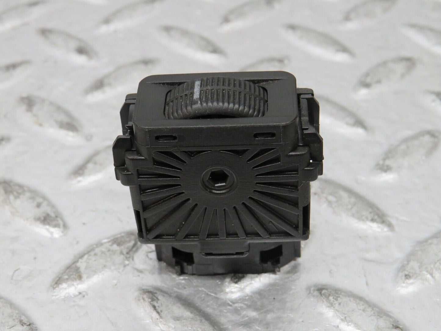 27586 Mercedes-Benz S124 300TE Wagon Headlight Level Switch 1248000673