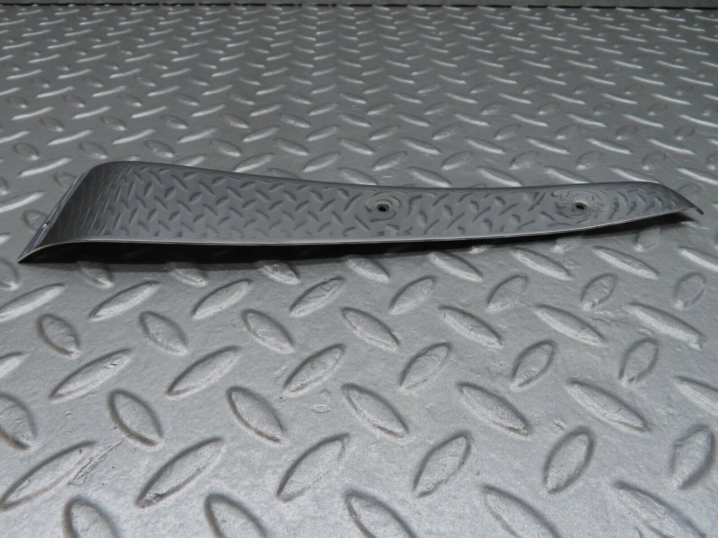 13982 Mercedes-Benz C107 280SLC Left Door Chrome Cover
