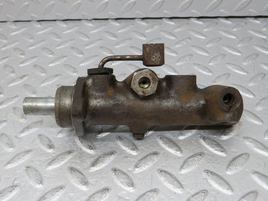 35734 Mercedes-Benz W108 Brake Master Cylinder