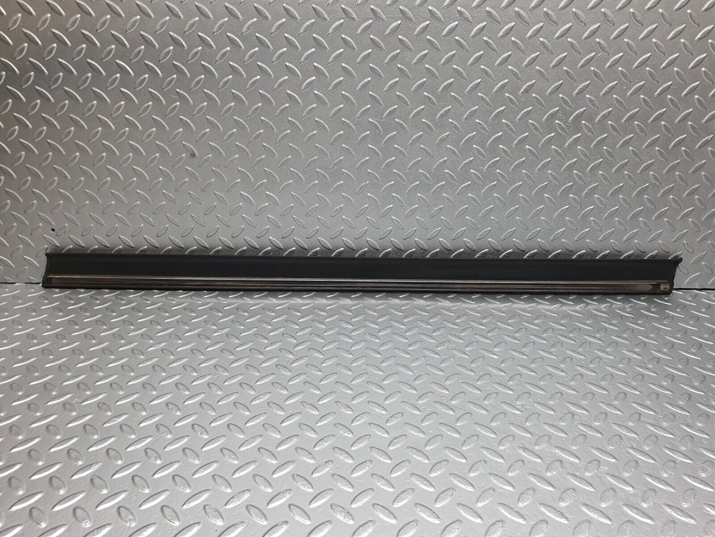 41685 Mercedes-Benz W124 200E Front Left Door Lower Moulding Trim