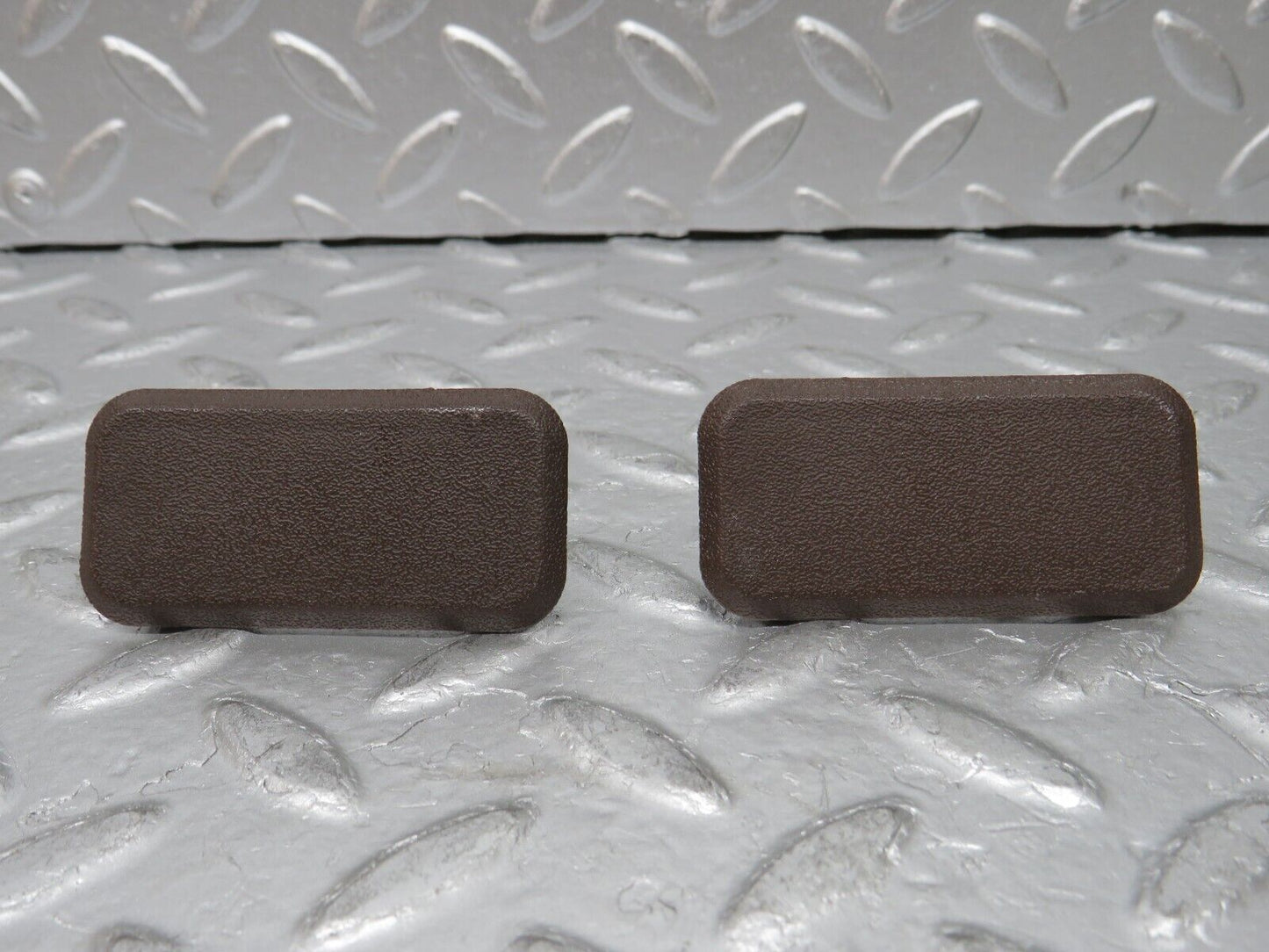 29980 Porsche 924 Tailgate Bolt Cover Brown 477867923