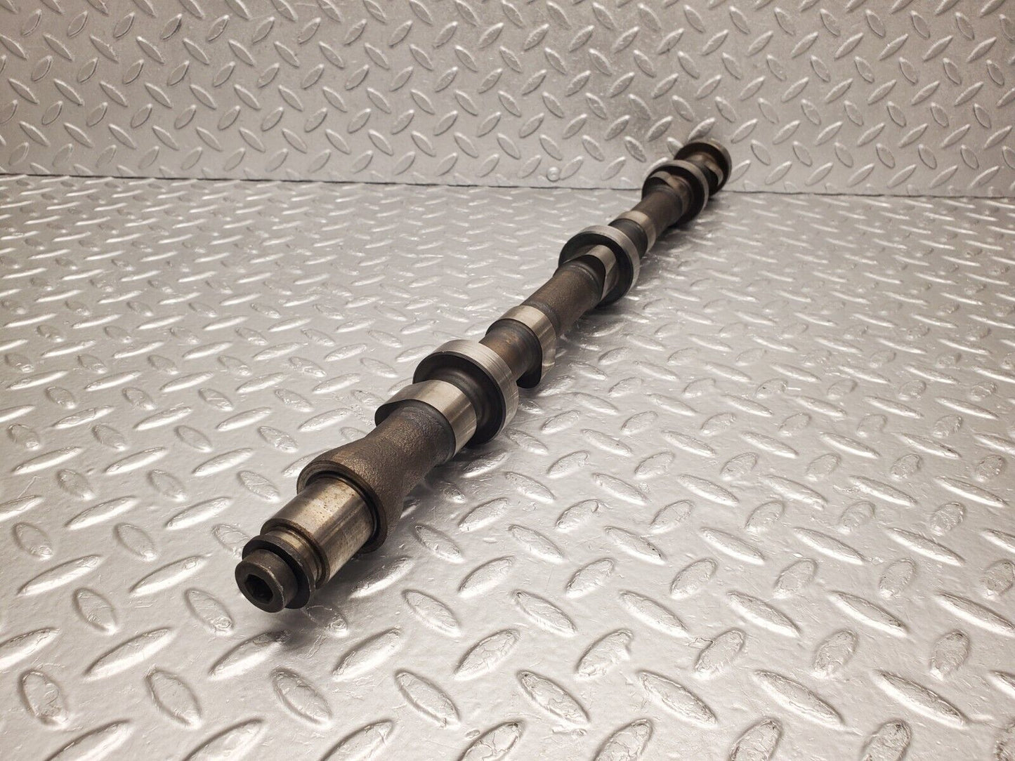 46614 Mercedes-Benz C123 280CE Coupe Camshaft Intake Side 1100517401