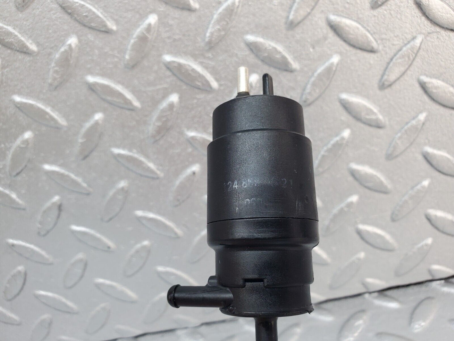 45226 Mercedes-Benz R129 300SL Coupe Windscreen Washer Pump 1248690521
