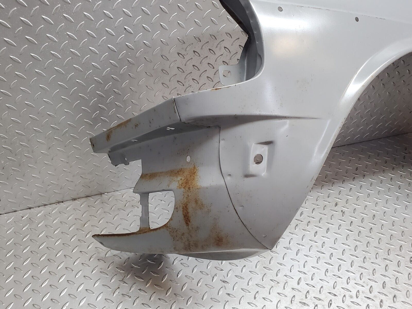 44445 Mercedes-Benz W123 280E Front Left Wing Fender