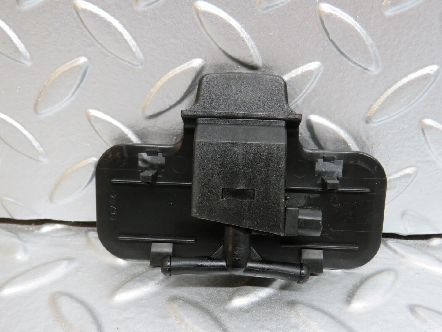 24635 Mercedes-Benz W140 S320 Front Heated Windscreen Washer Nozzle 1408601247