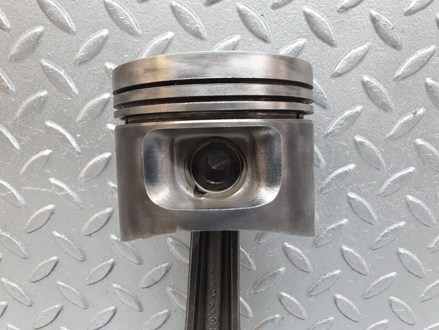 43076 Mercedes-Benz W123 Piston With Connecting Rod 95.485 mm 1020341