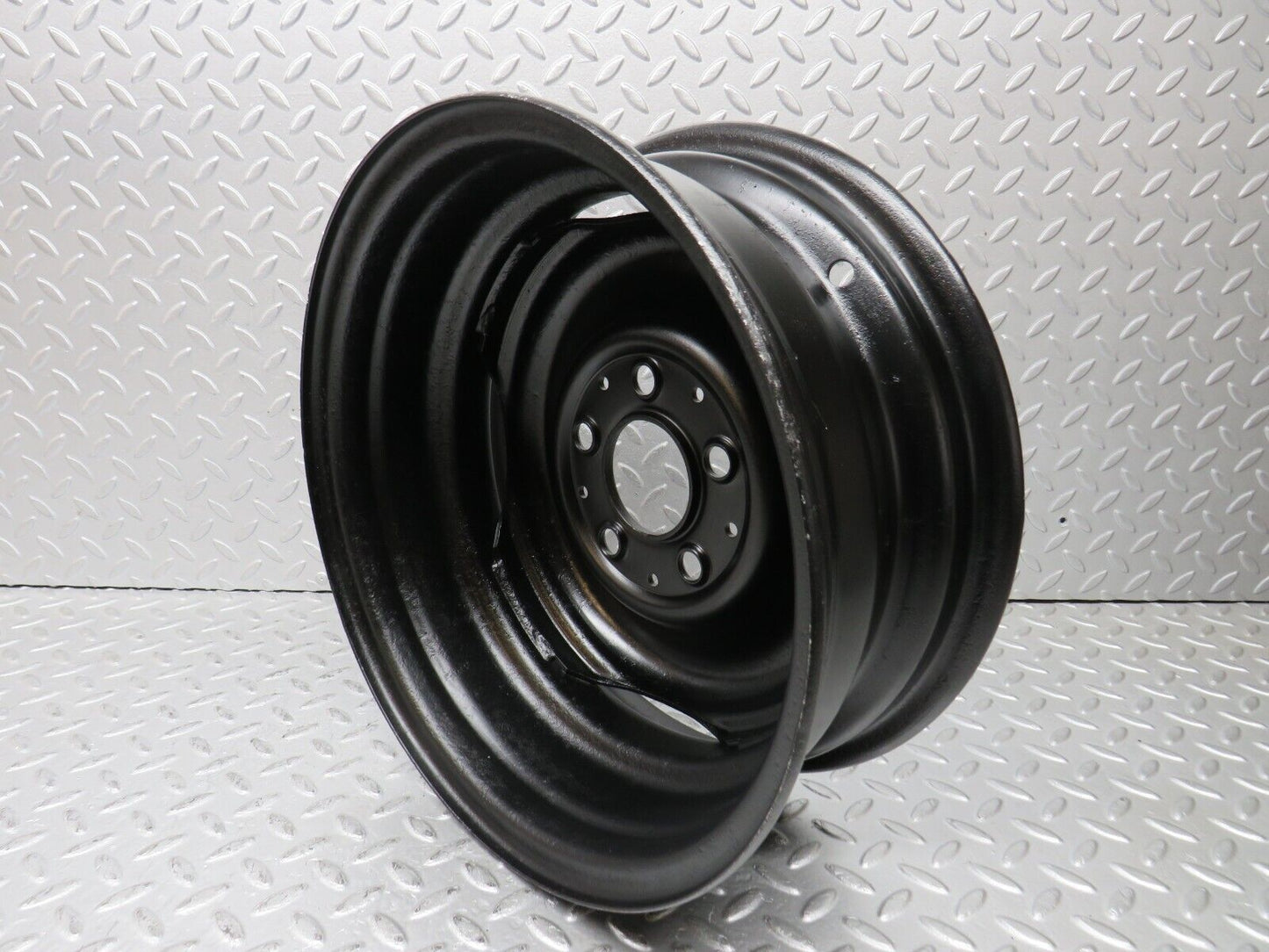 37730 Mercedes-Benz W109 300SEL Steel Wheel 5.5x2Jx14H2 1154001302