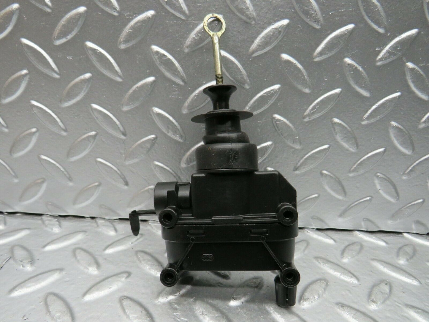 22494 Mercedes-Benz C124 E220 Coupe Door Lock Vacuum Actuator