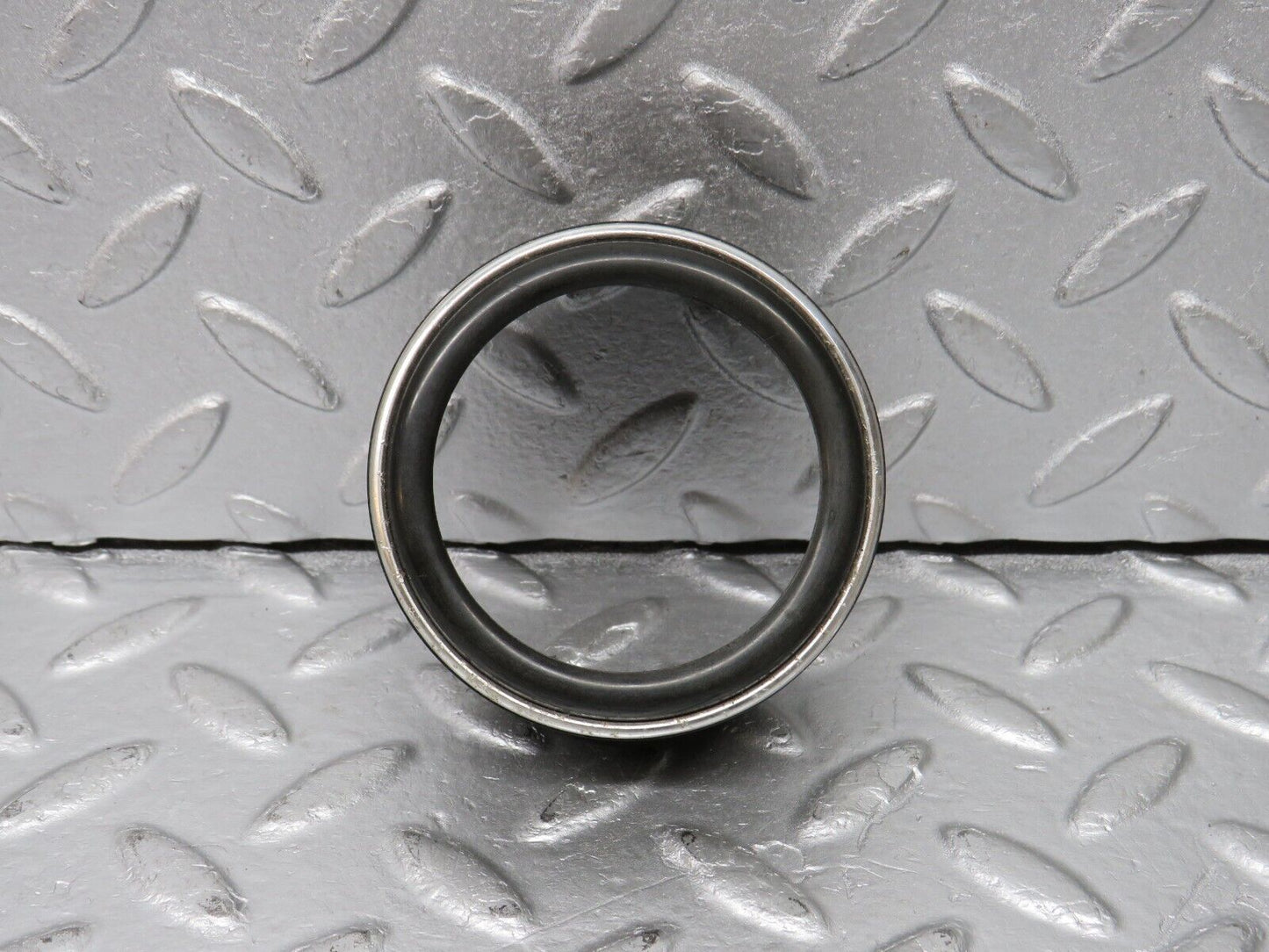 39184 Mercedes-Benz R107 500SL Dashboard Air Vent Chrome Bezel