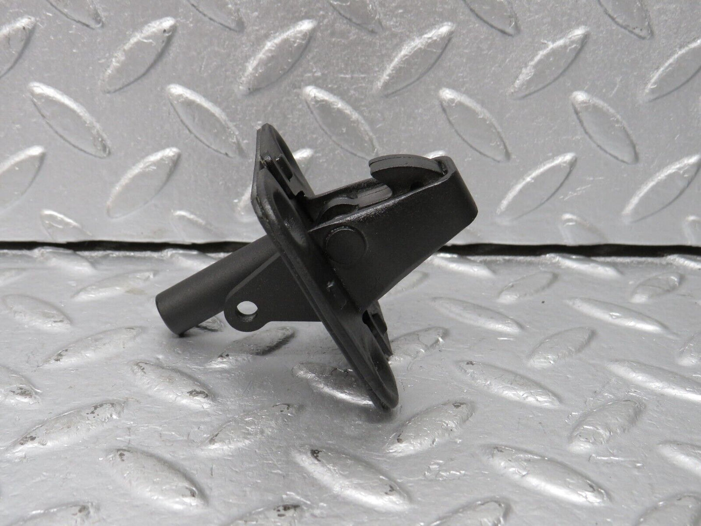 40536 Mercedes-Benz W123 300D Bonnet Lock Latch
