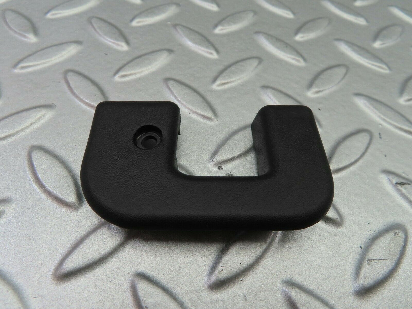 6435 Mercedes-Benz S124 E220 Wagon Left Interior Door Latch Trim